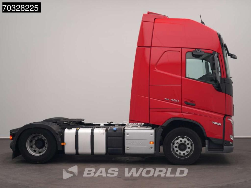 Volvo FH 460 4X2 XL 2x Tanks Navi ACC Photo 8