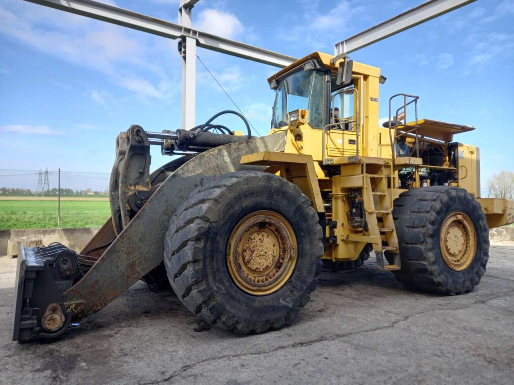 Volvo L330C Photo 5