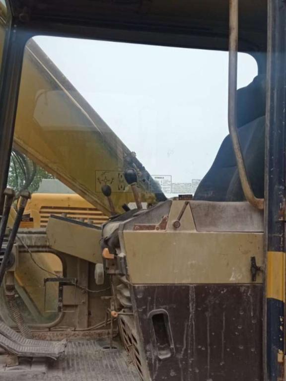 Komatsu PC180NLC-3 Photo 7