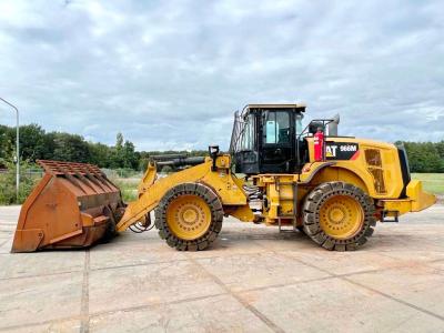 Caterpillar 966M - Excellent Condition / 9.967 HOURS sold by Boss Machinery