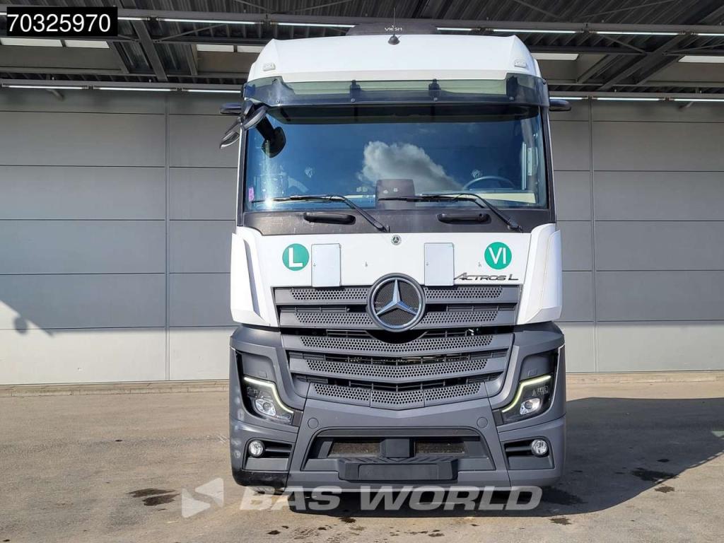 Mercedes-Benz Actros 1845 4X2 BigSpace Retarder 2xTanks Standklima Photo 3