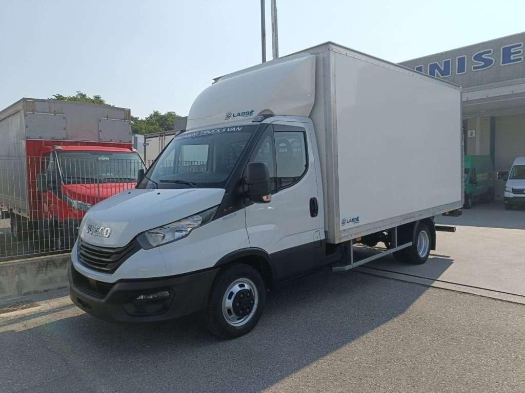 Iveco Daily Photo 2