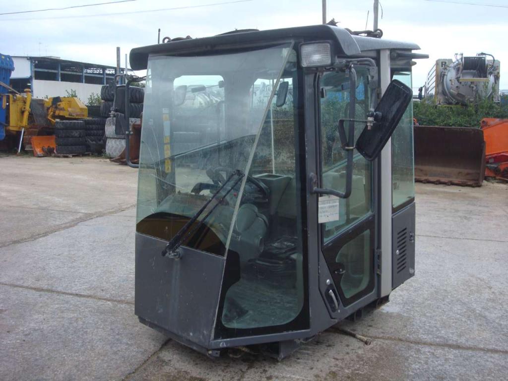 Cab for Hitachi ZW220-ZW250-ZW310 Photo 3