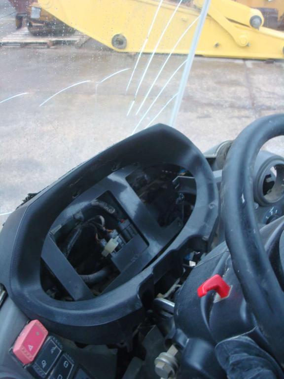 Cab for Hitachi ZW220-ZW250-ZW310 Photo 7