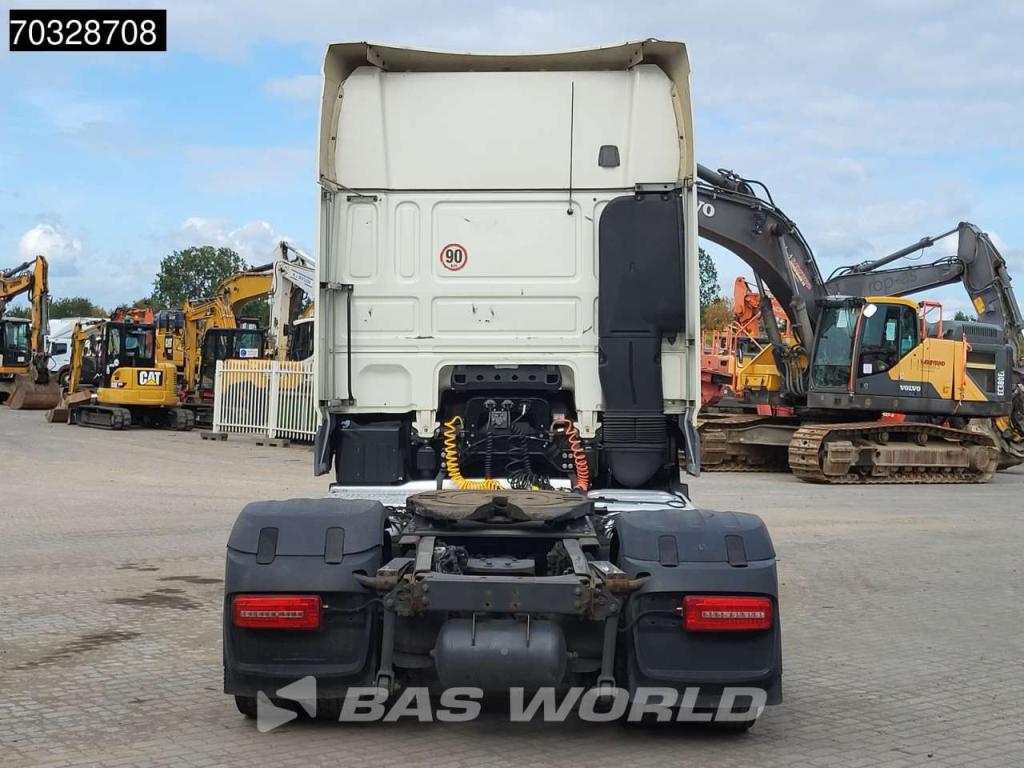 Daf XF 460 4X2 Mega SSC 2x Tanks Nightlock Photo 10