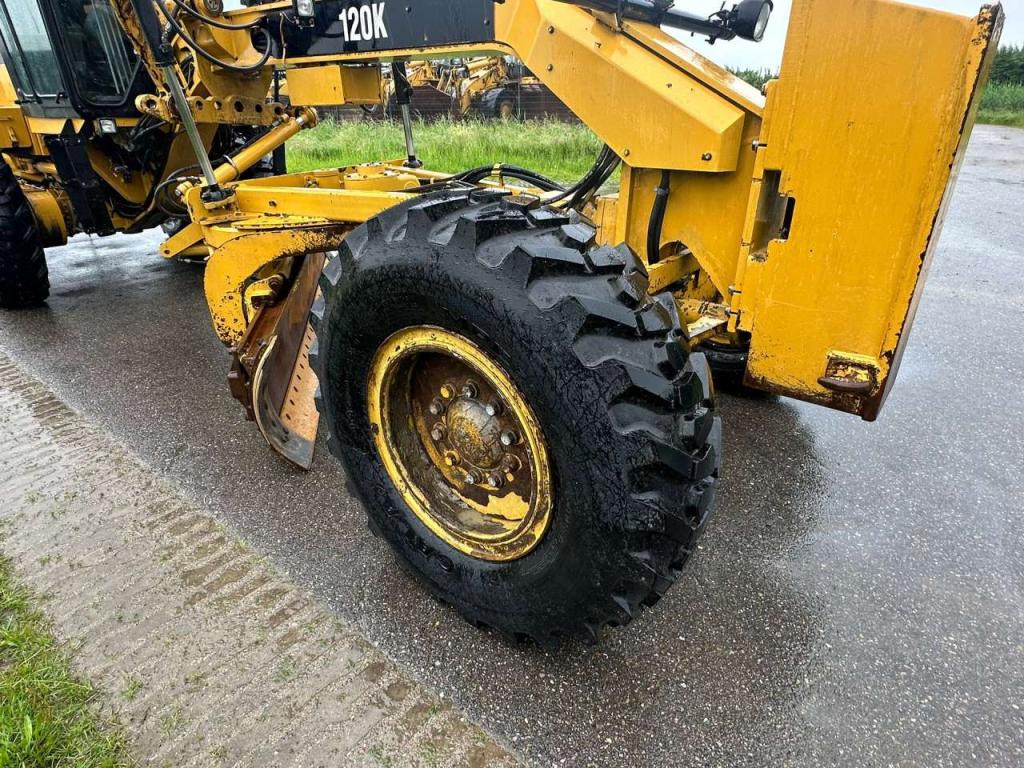 Caterpillar 120K | NEW TIRES Photo 10
