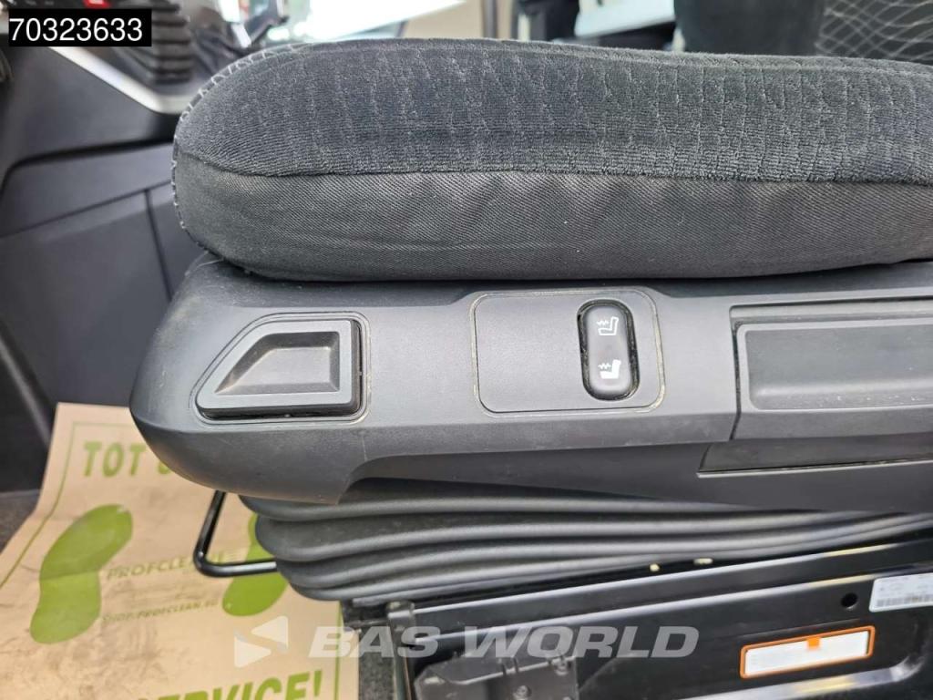 Mercedes-Benz Actros 3353 Actros 6X4 Photo 24