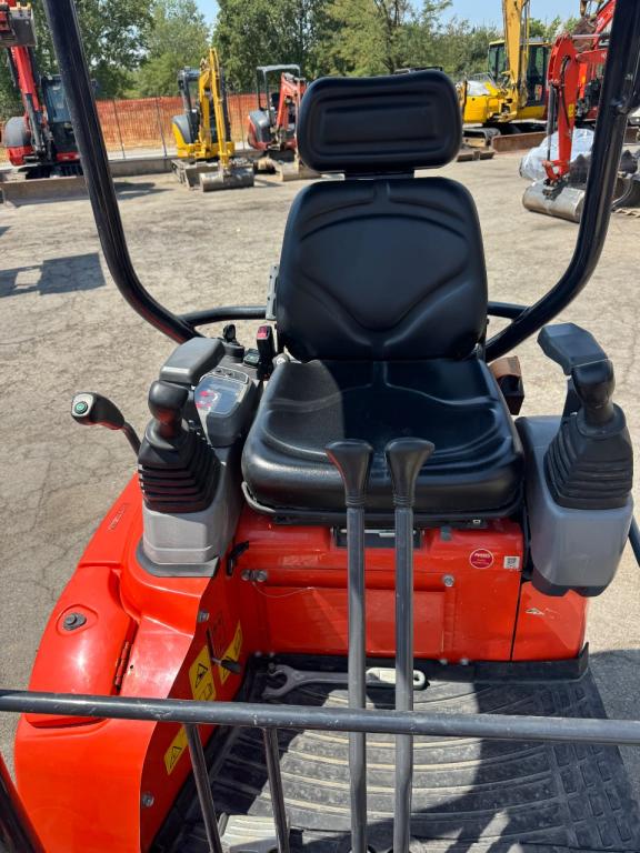 Kubota U17-3 Photo 9