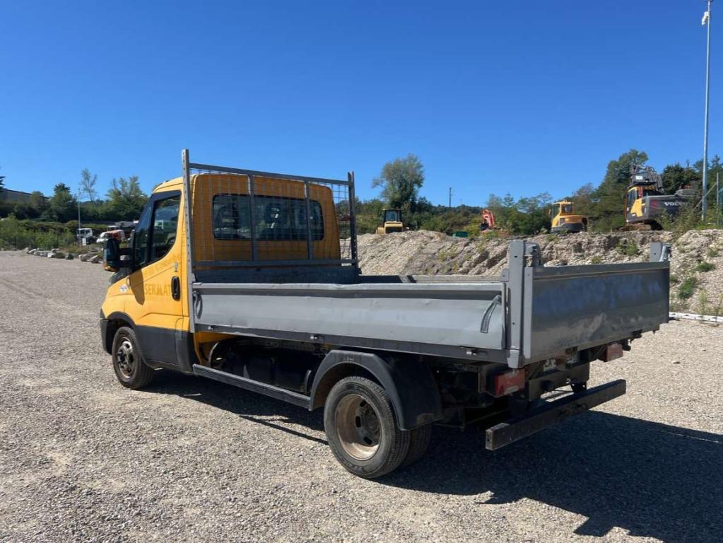 Iveco DAILY 35-130 Photo 6