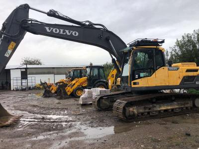 Volvo EC220DL sold by Omeco Spa