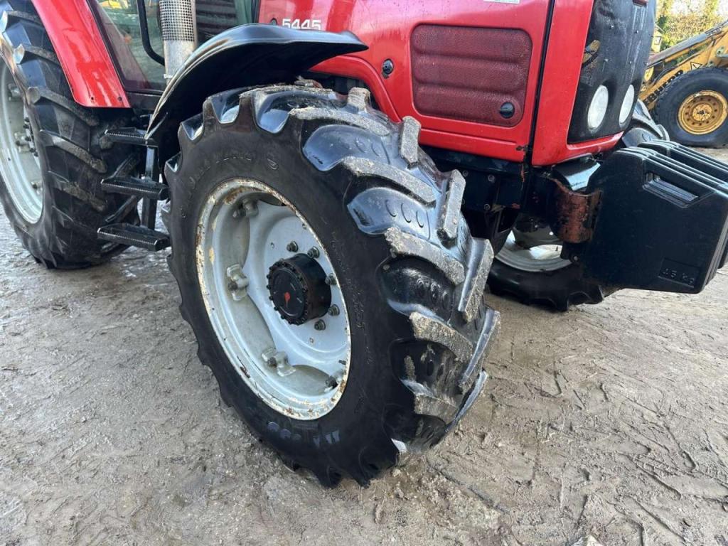 Massey Ferguson 5445 Photo 10