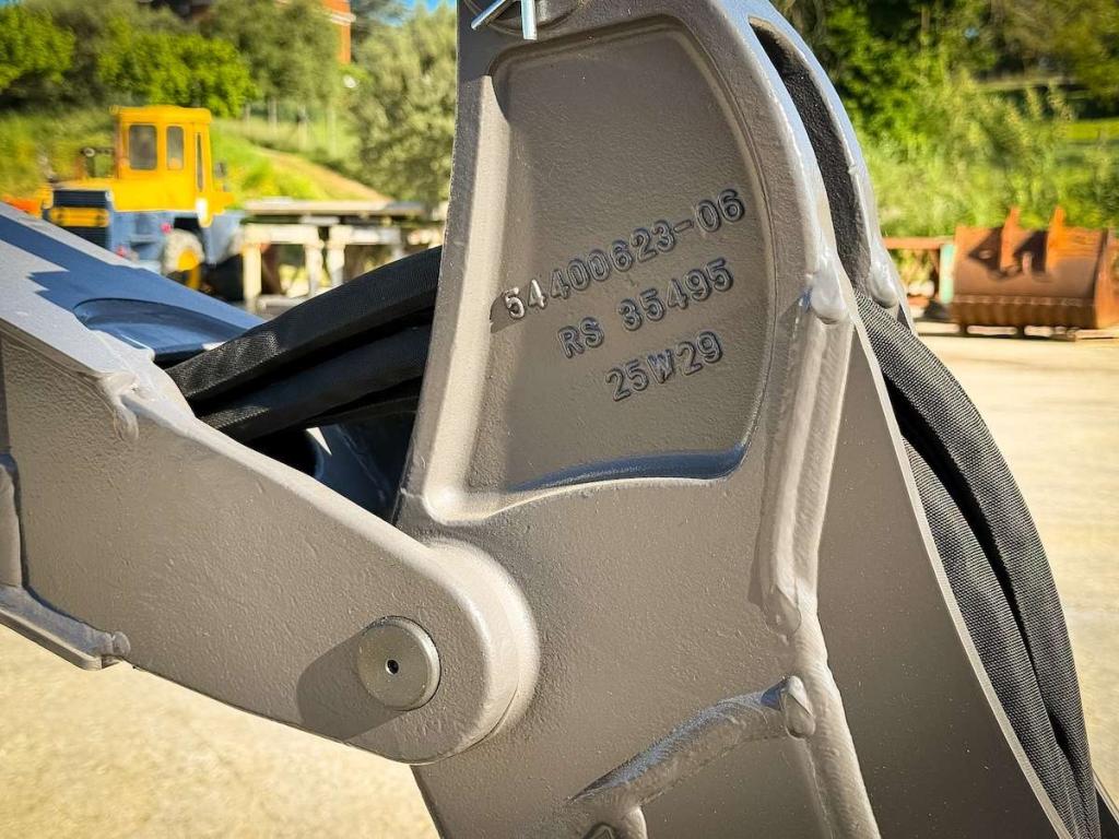 Volvo ECR25D Photo 15