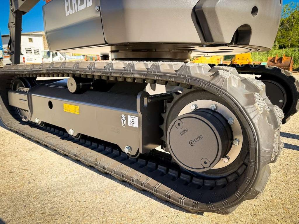 Volvo ECR25D Photo 22