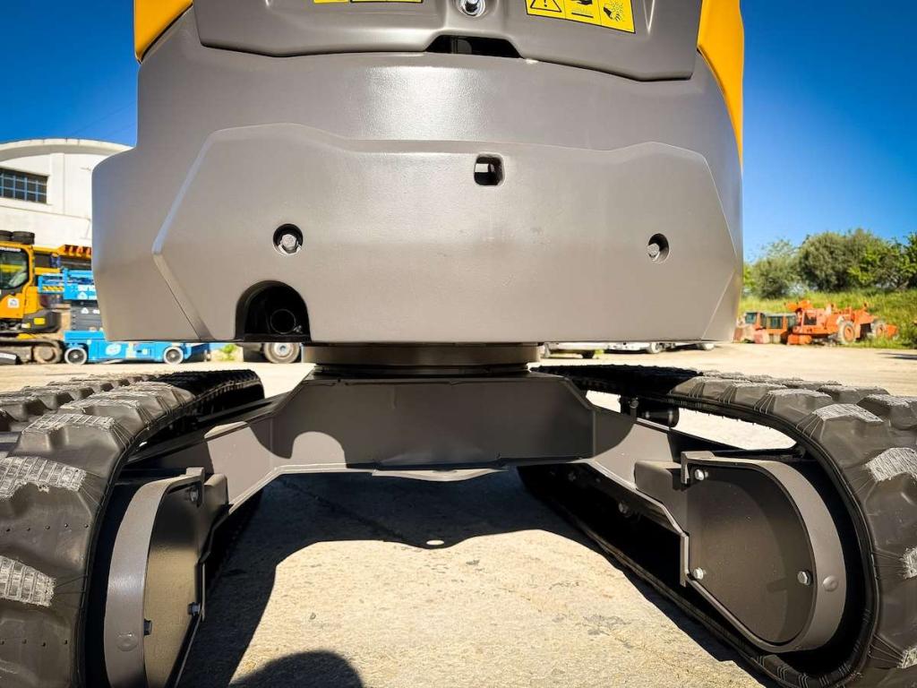 Volvo ECR25D Photo 23