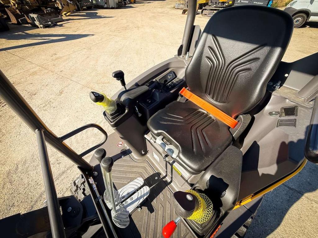 Volvo ECR25D Photo 8