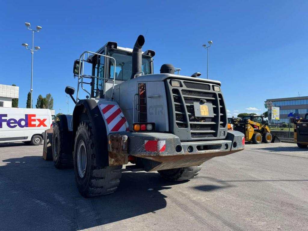 Doosan DL 300-3 Photo 3