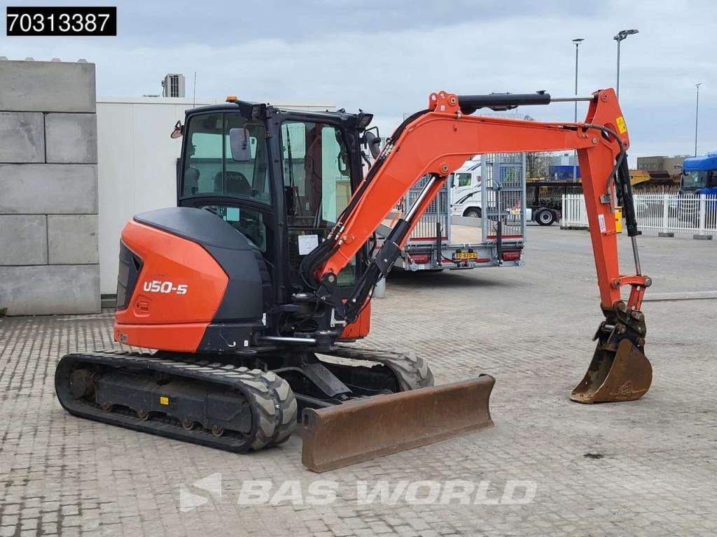 Kubota U50-5 3 Buckets Photo 8