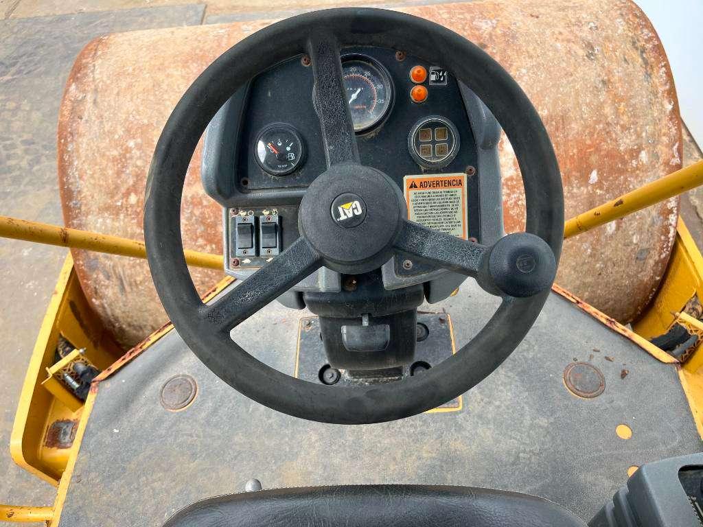 Caterpillar CS533E - Good Overall Condition Photo 8