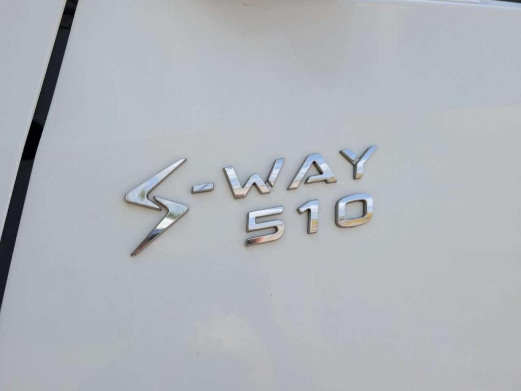 Iveco S-WAY 510 Photo 10