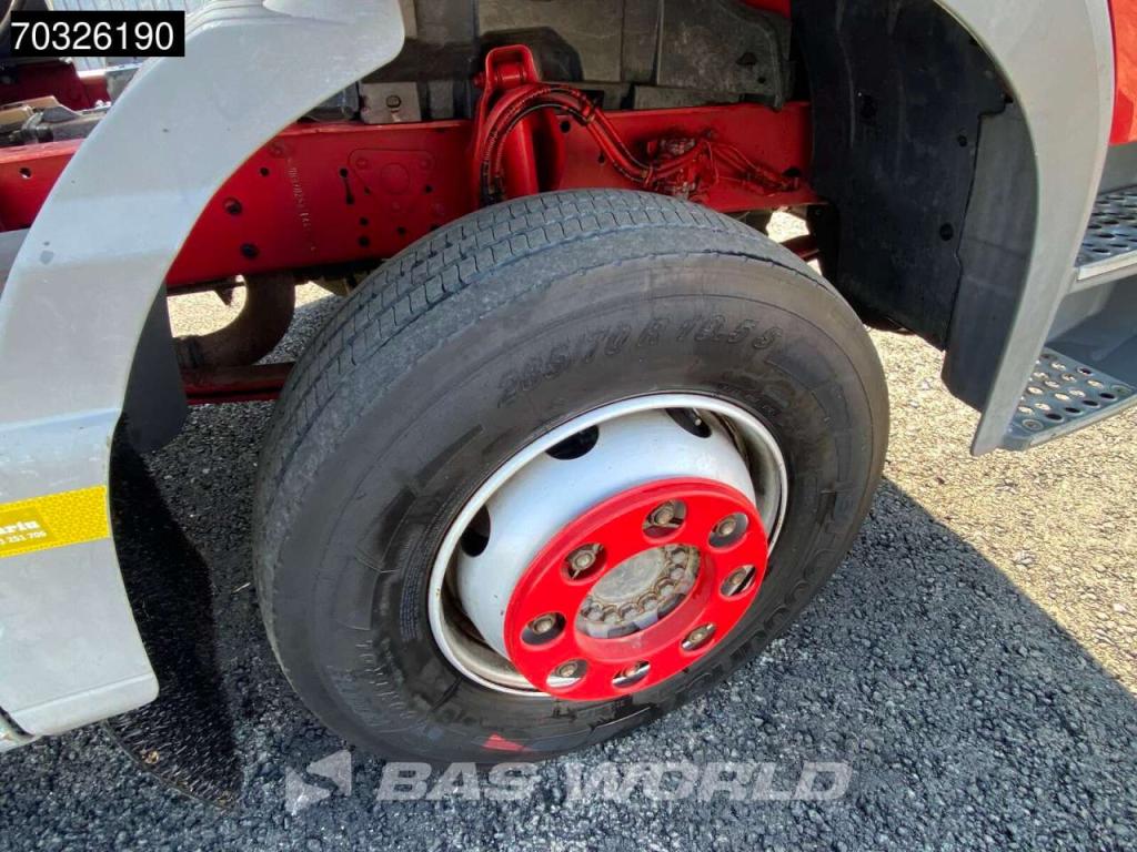 Mercedes-Benz Atego 1324 4X2 Photo 19
