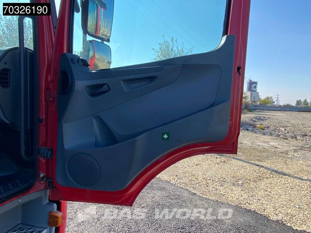 Mercedes-Benz Atego 1324 4X2 Photo 23