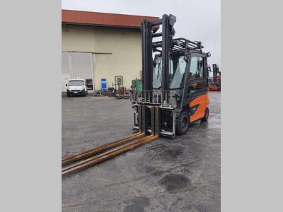 Linde E50HL-01/600 sold by Uni.Trucks Srl