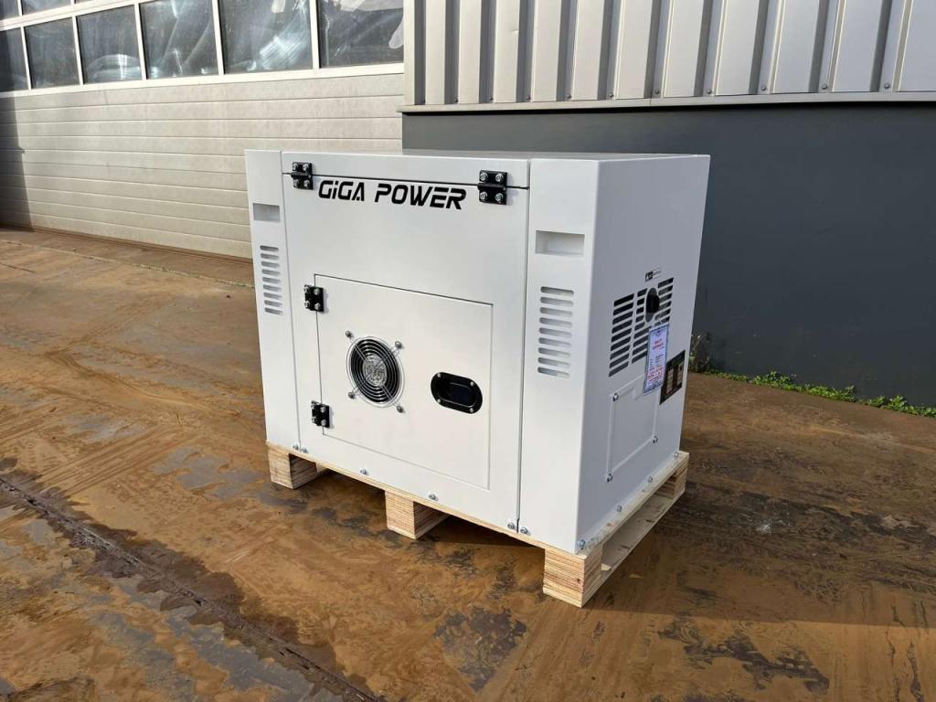 Giga Power PLD12000SE 10KVA silent set Photo 2