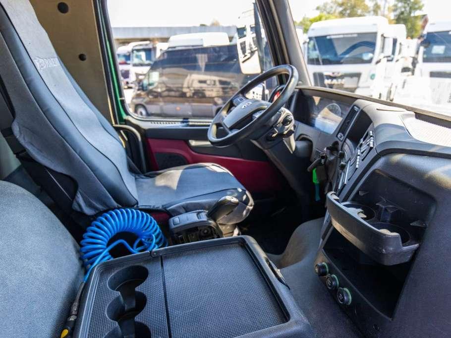 Volvo FMX 420 -6x6 - TIPPER / TRACTOR Photo 23