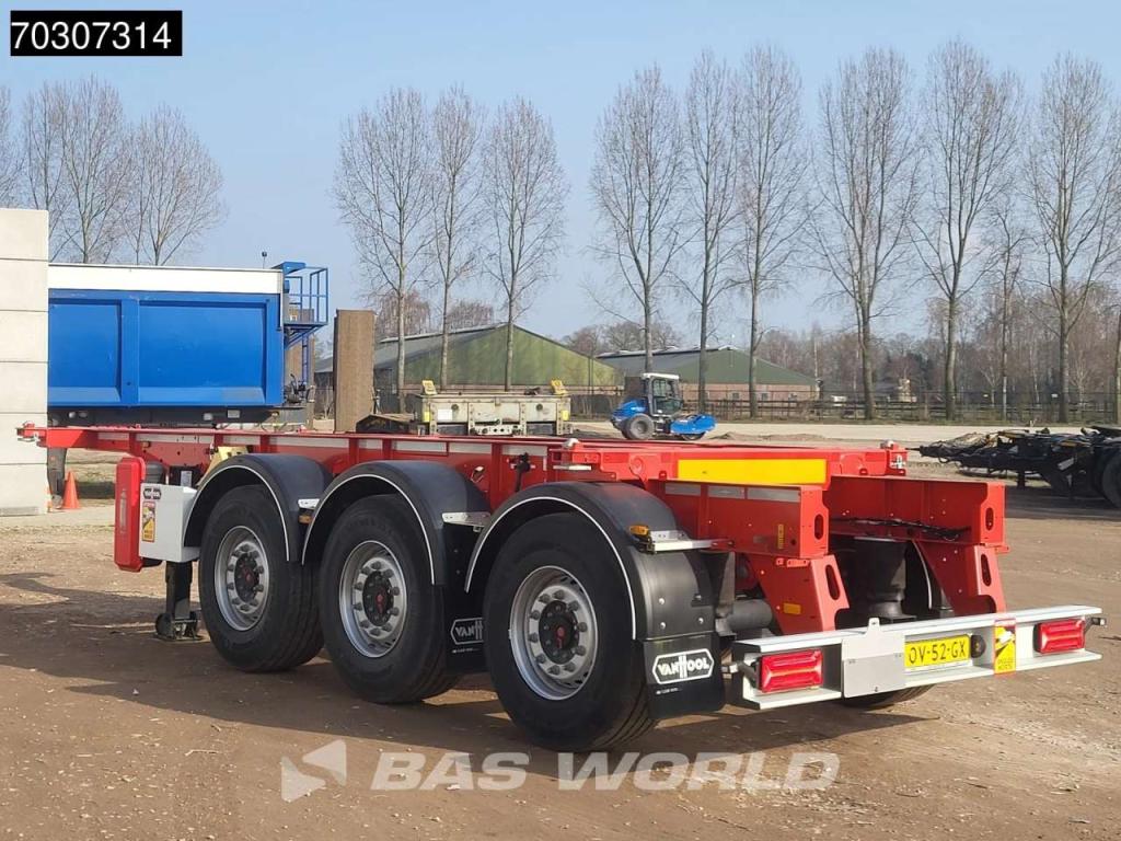 Van Hool 20ft Photo 2