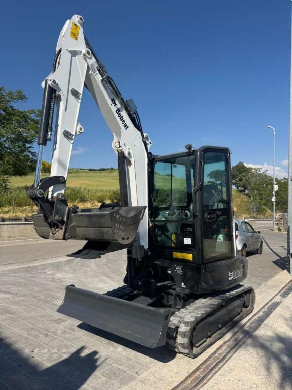 Bobcat E34 Photo 1