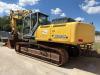 New Holland E385B Photo 2 thumbnail