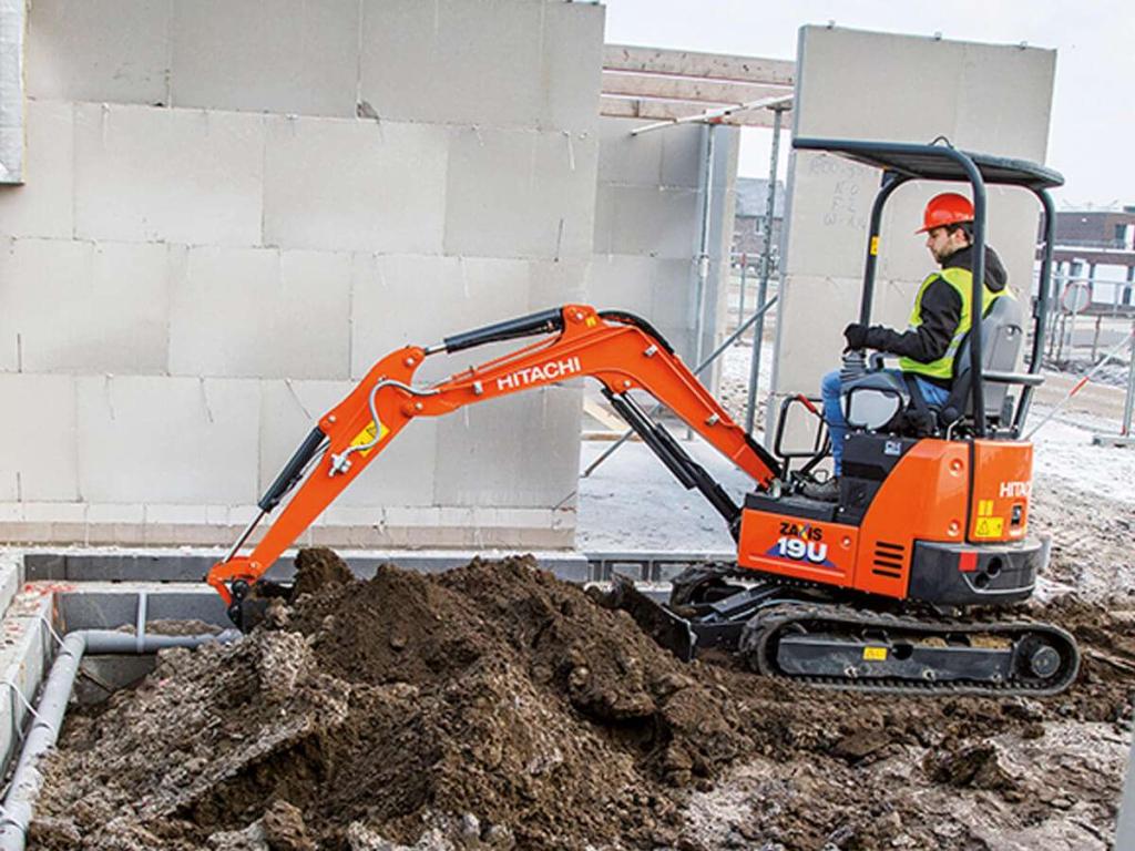 Hitachi ZX 19U-6 YLR Photo 2