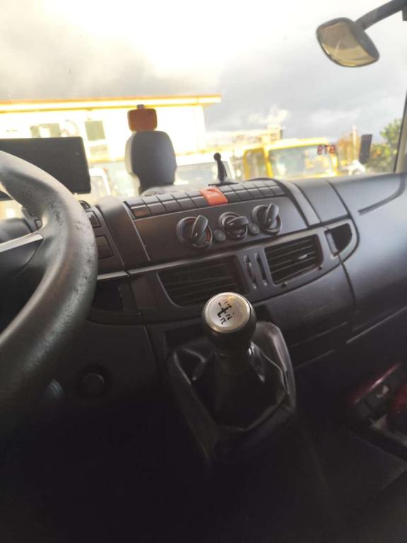 Iveco EUROCARGO 120-190L Photo 14