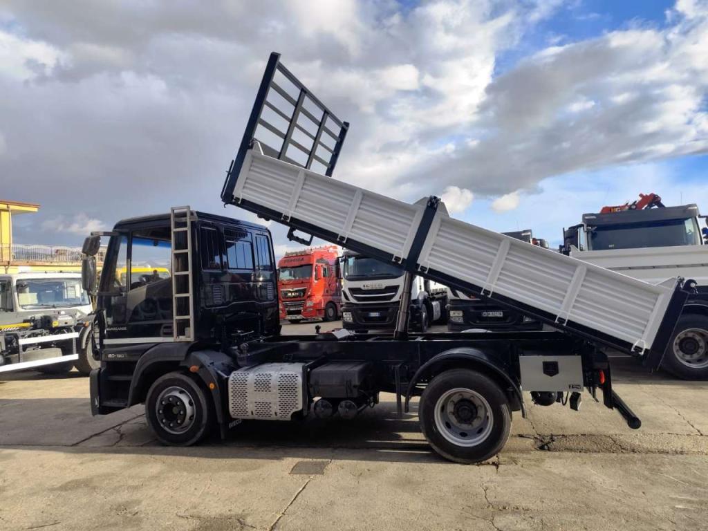 Iveco EUROCARGO 120-190L Photo 18