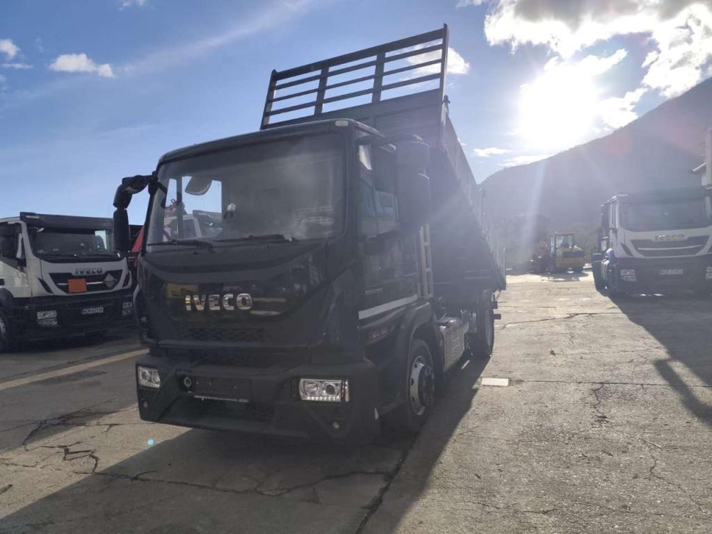 Iveco EUROCARGO 120-190L Photo 29