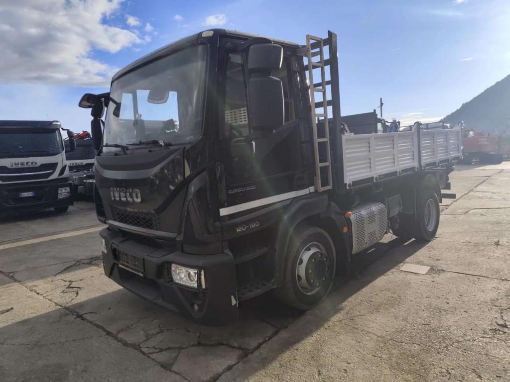 Iveco EUROCARGO 120-190L Photo 9