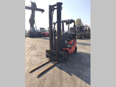 Linde H16D sold by Uni.Trucks Srl