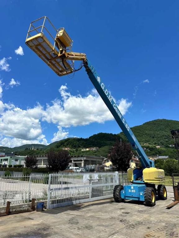 Genie S85 Photo 1