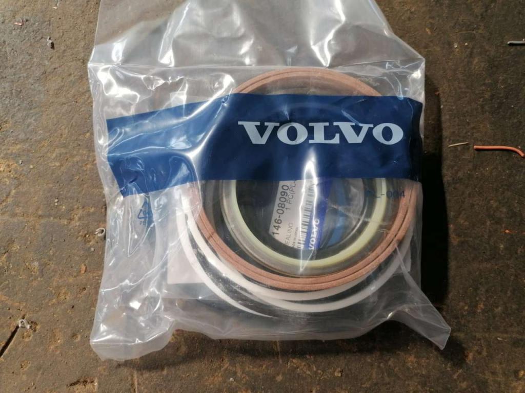 Volvo Ricambi Vari Photo 4