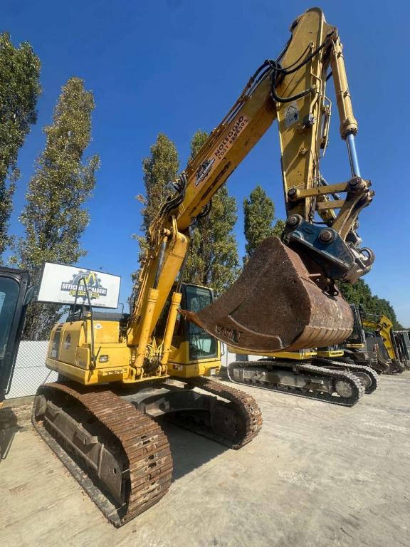 Komatsu PC180 Photo 4