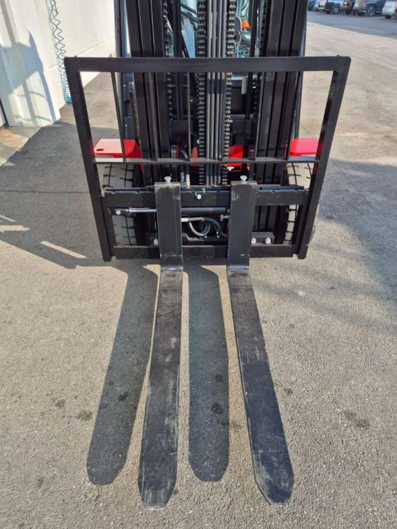 Manitou ME425 LD LIFT Photo 2