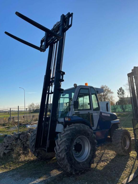 Manitou M30-4 Photo 2