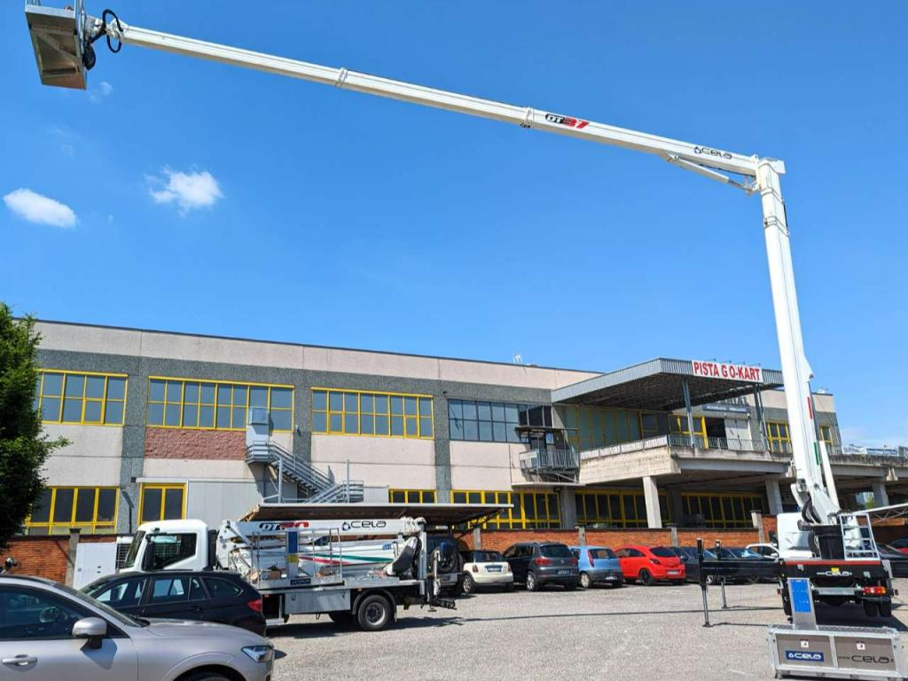 Cela Truck DT37 Photo 14