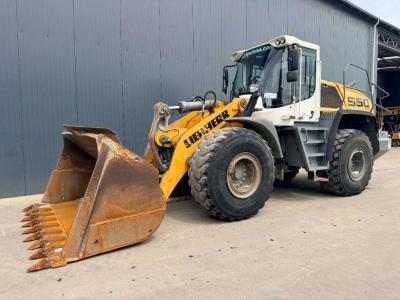 Liebherr L550 Xpower sold by Smitma B.V.