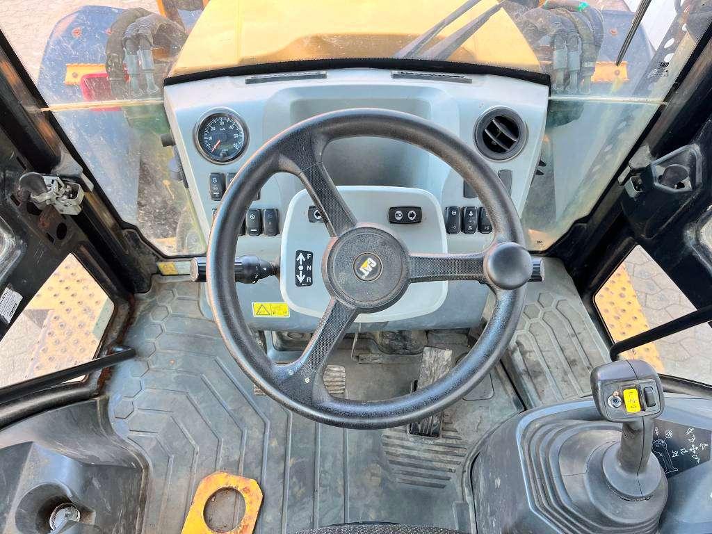 Caterpillar 444F2 - Telescopic Boom / 4WS / Hammer Lines Photo 8