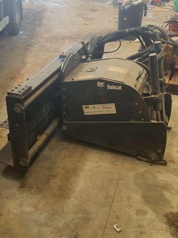 Bobcat 450 Photo 2