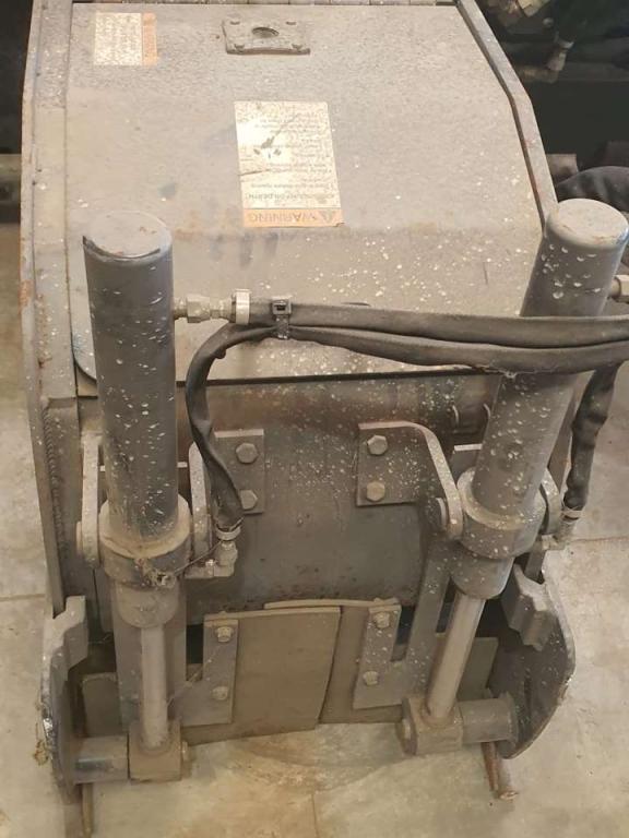 Bobcat 450 Photo 3