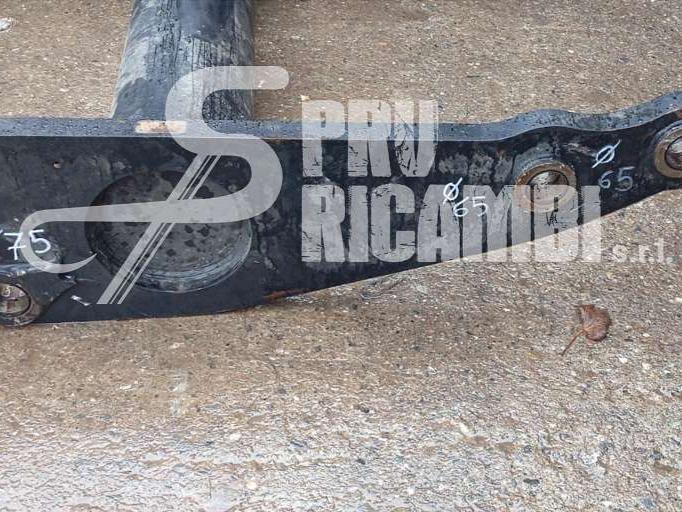 Arm for loaders for JCB 436 ZN Photo 3