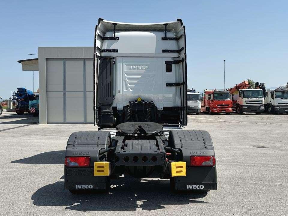 Iveco S-WAY 490 4x2 Photo 23