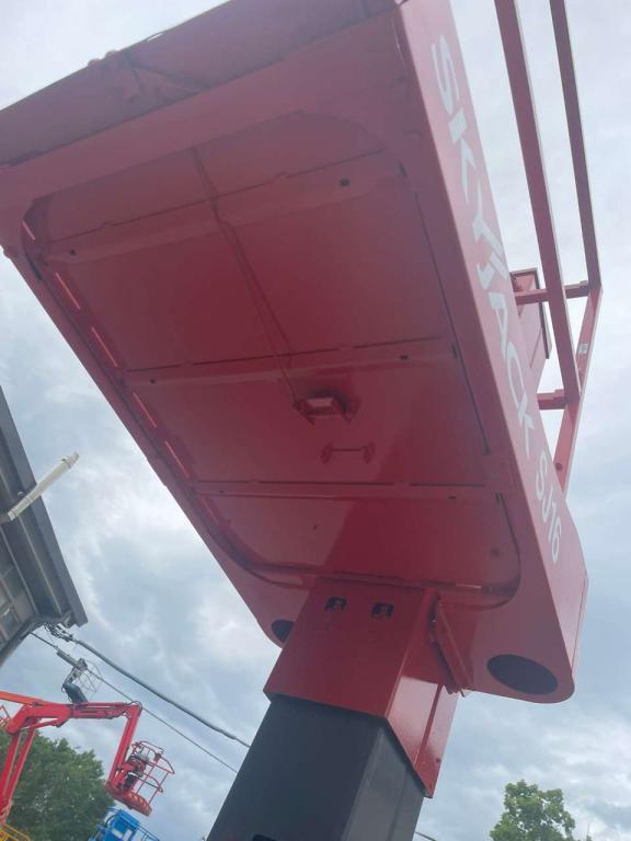 SkyJack SJ16 Photo 15